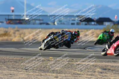 media/Nov-17-2024-CVMA (Sun) [[1fec520723]]/Race 17-Amateur Supersport Middleweight/